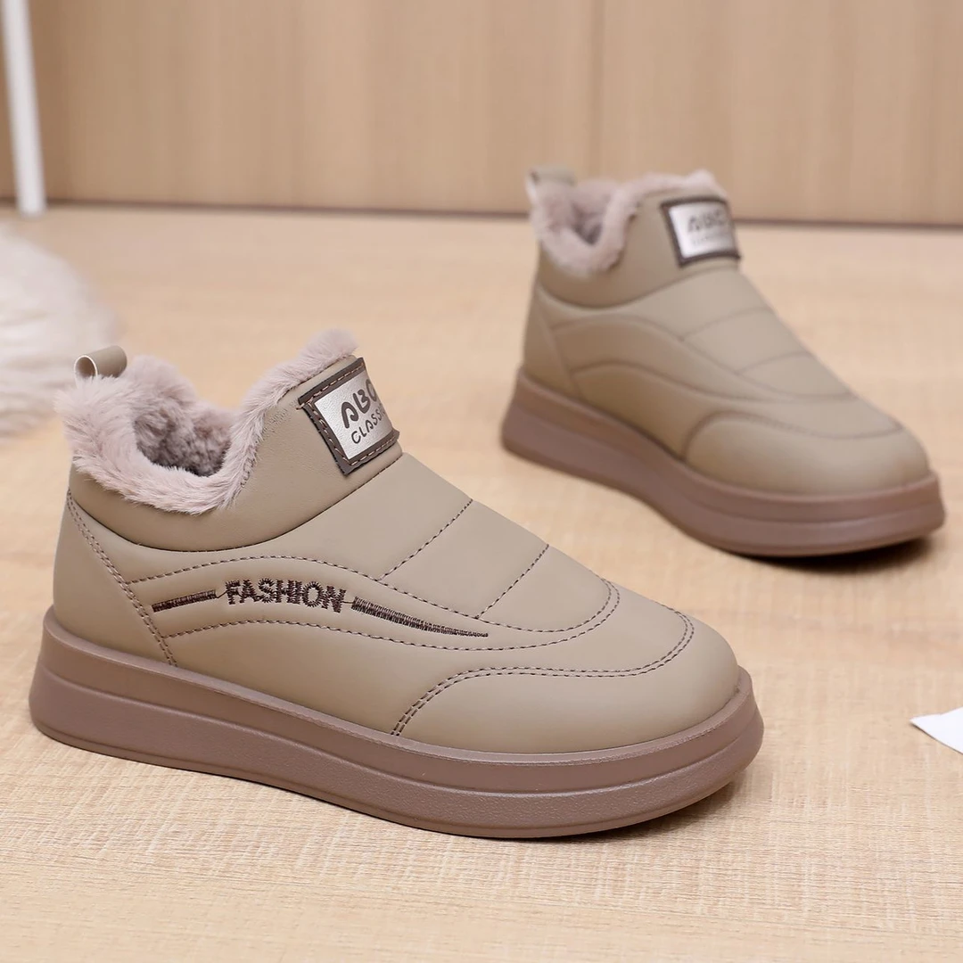冬季新款雪地靴女加绒加厚保暖棉靴老北京棉鞋软底防滑休闲妈妈鞋