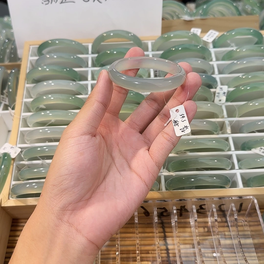 手镯玛瑙/玉髓未镶嵌圈口54.3