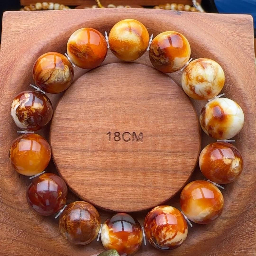 琥珀未镶嵌裸石15尺寸