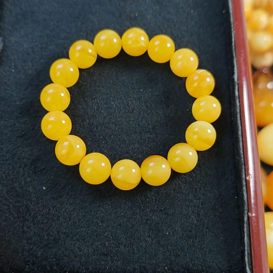 手串蜜蜡未镶嵌手串12的。