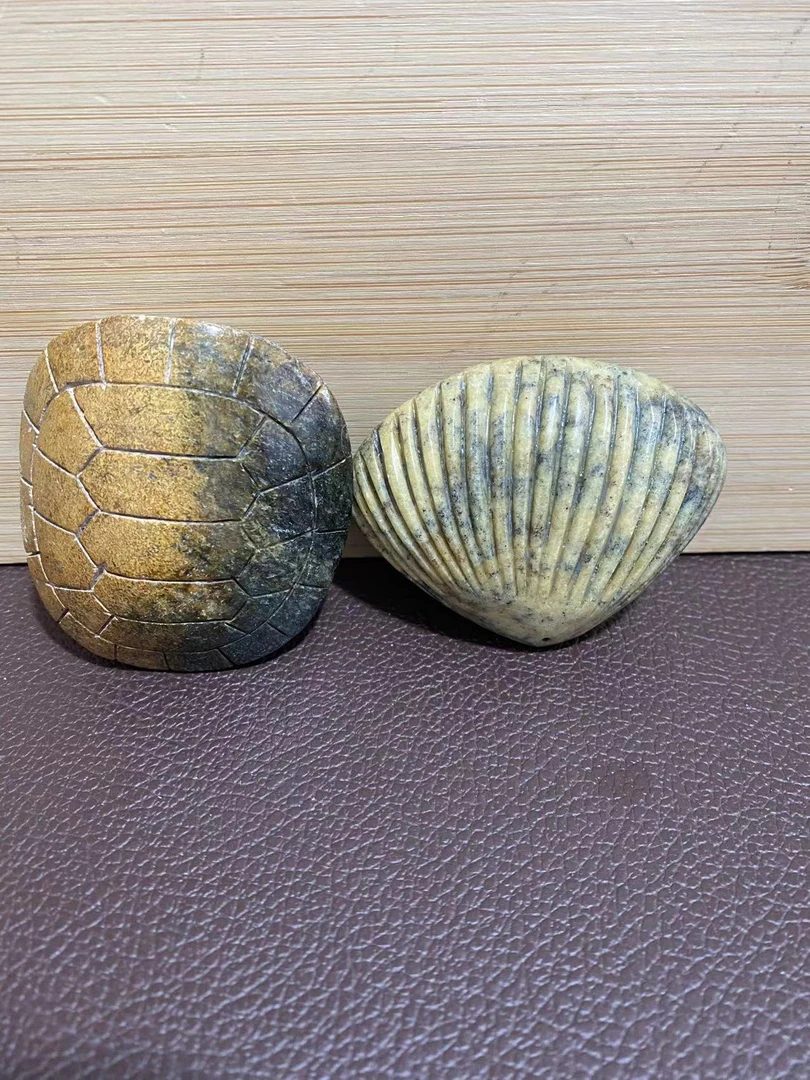 河磨玉（透闪石质玉）