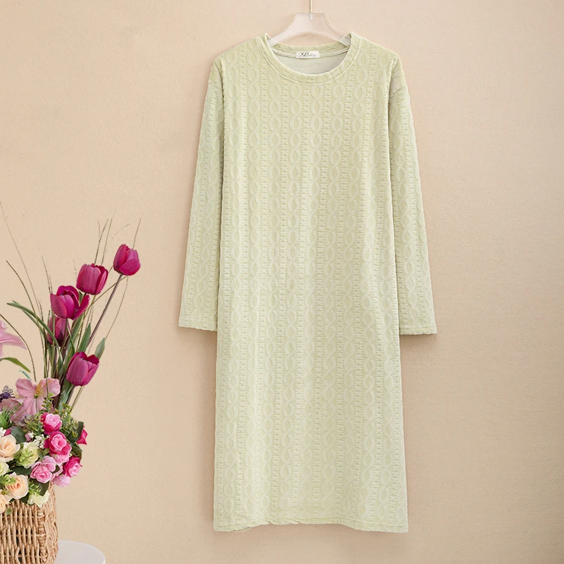 24年女士秋冬超柔绒长袖圆领睡裙纯色长款保暖海岛绒韩版家居服