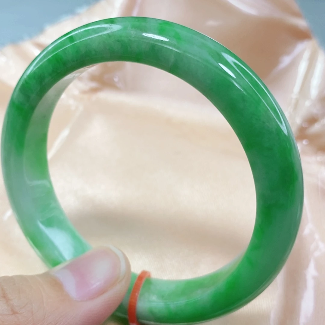 翡翠手镯未镶嵌54.2圈口