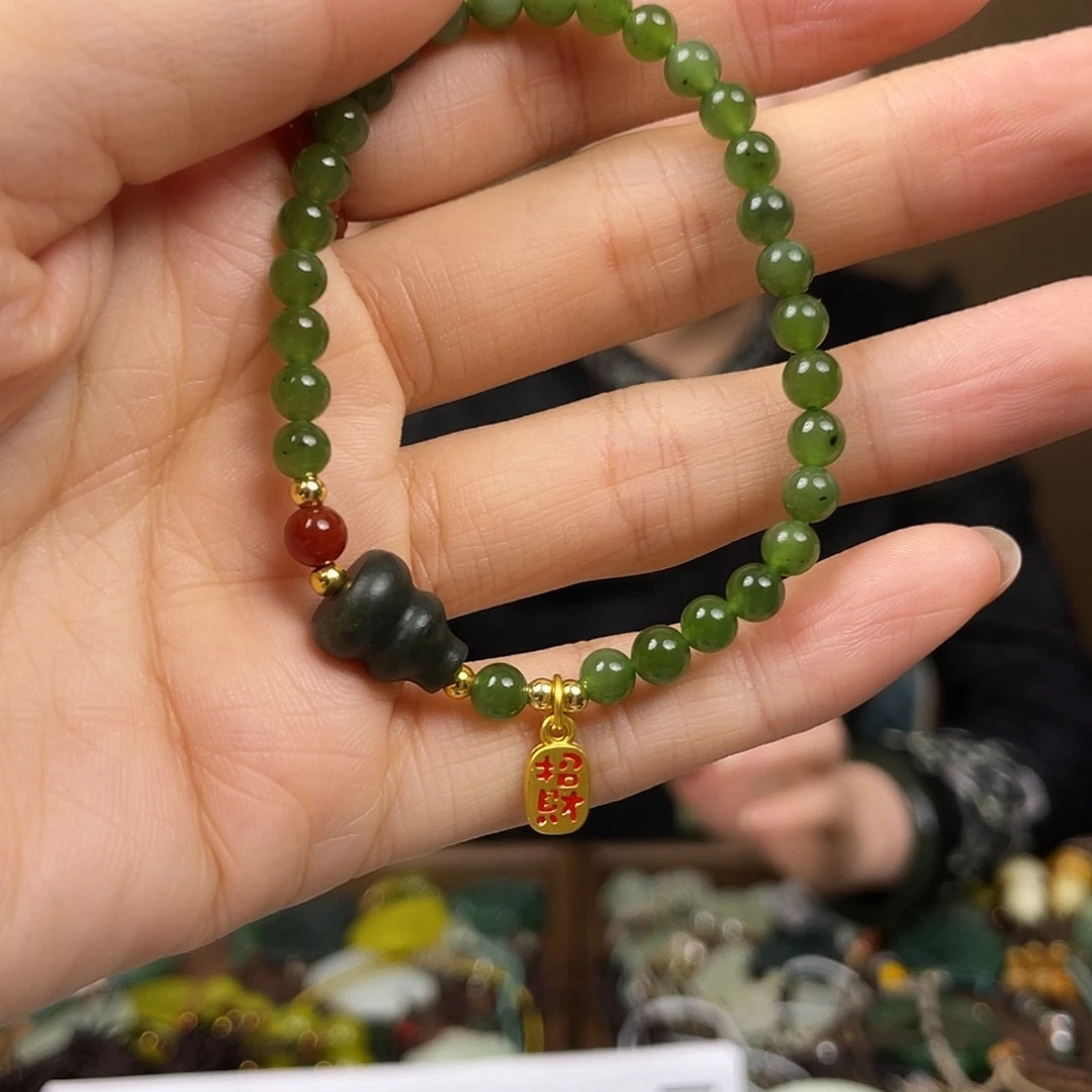 和田玉（糖玉）未镶嵌颈饰