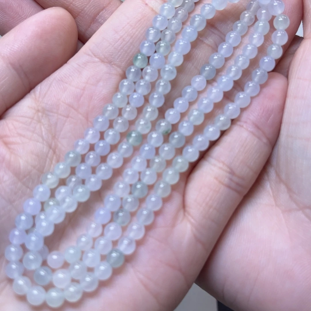 翡翠未镶嵌颈饰缅甸翡翠卡3.9