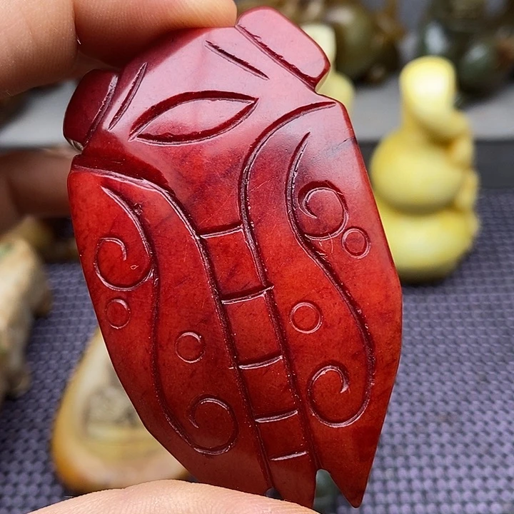 未镶嵌蛇纹石玉颈饰
