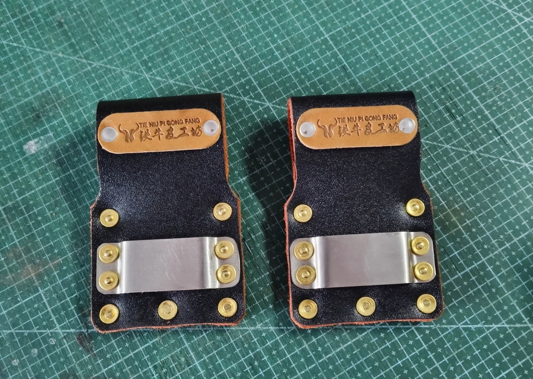 2025新款牛皮卷尺挂工具挂纯牛皮材质实心黄铜铆钉制作不锈钢钢片