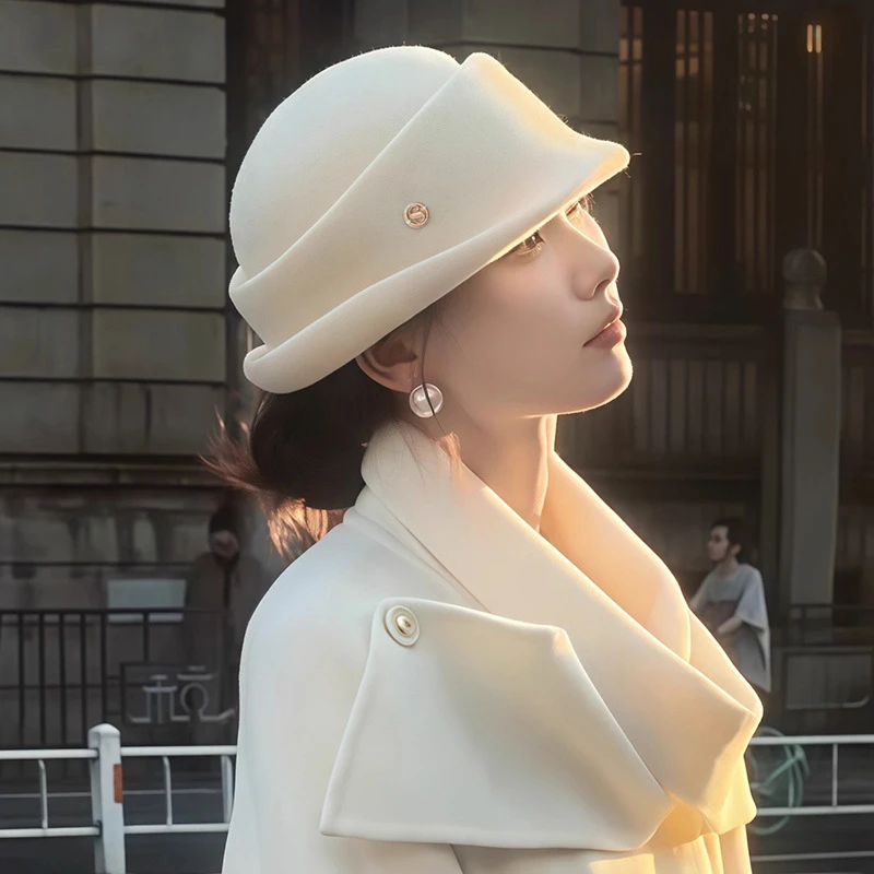 大头围白色日系毛呢休闲保暖赫本风帽子女留洋千金小礼帽秋冬季百