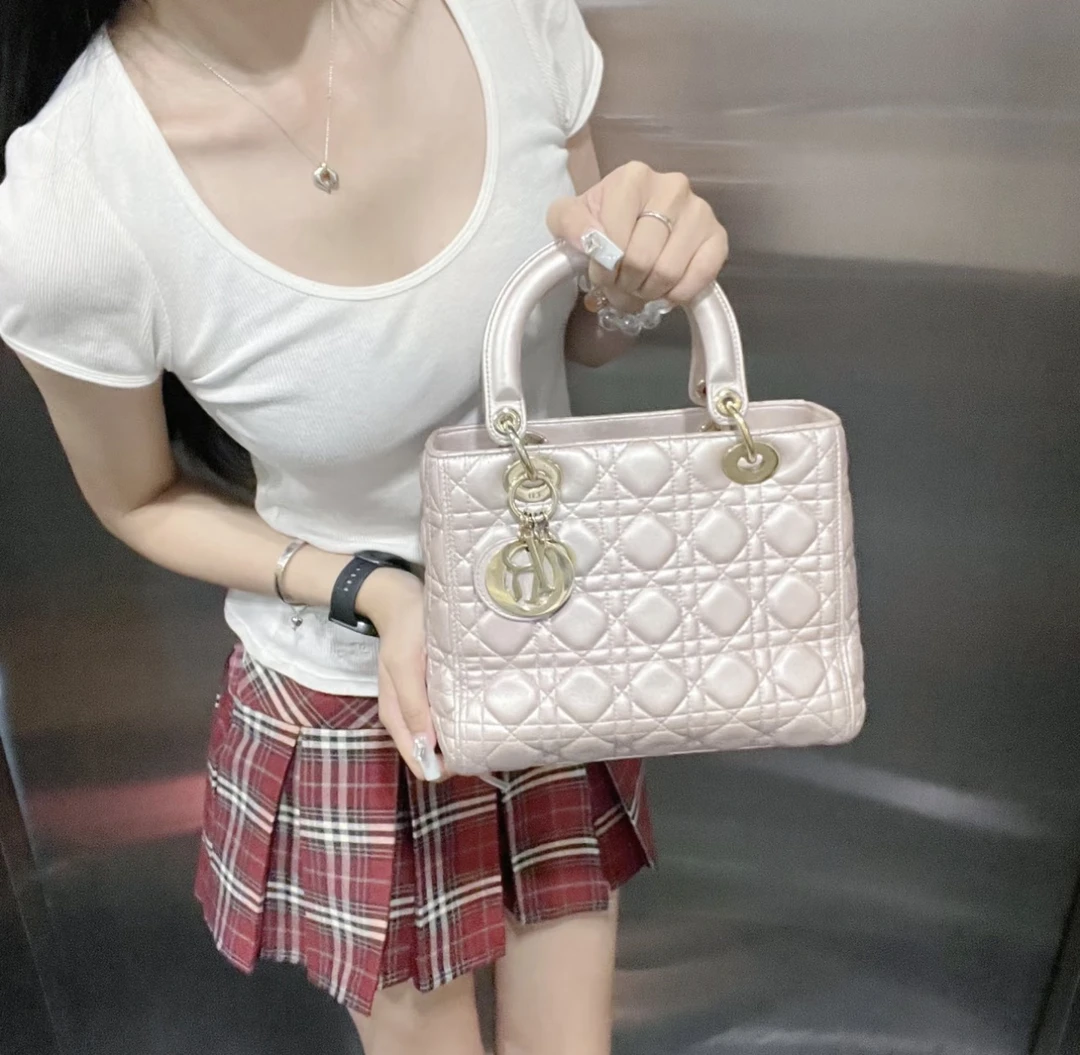 95新 DIOR/迪奥 珠光粉五格戴妃单肩包