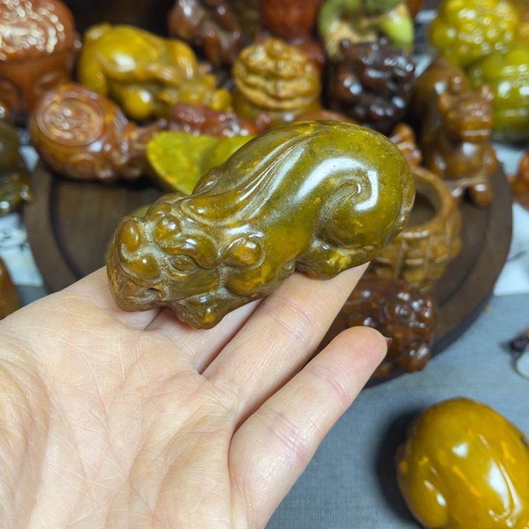 蛇纹石玉合金颈饰