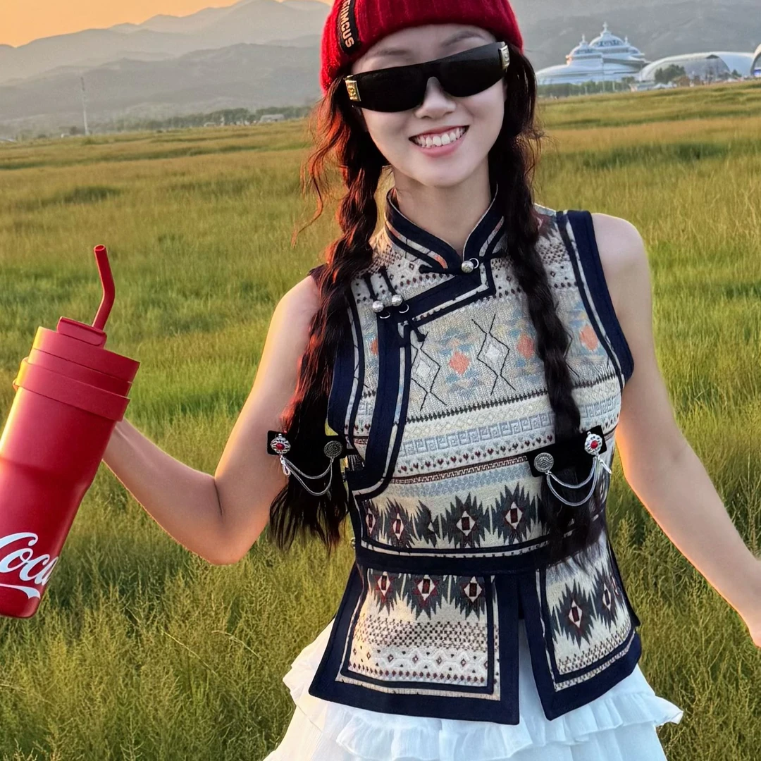 【卓日雅】8808蒙古元素民族风重工马甲