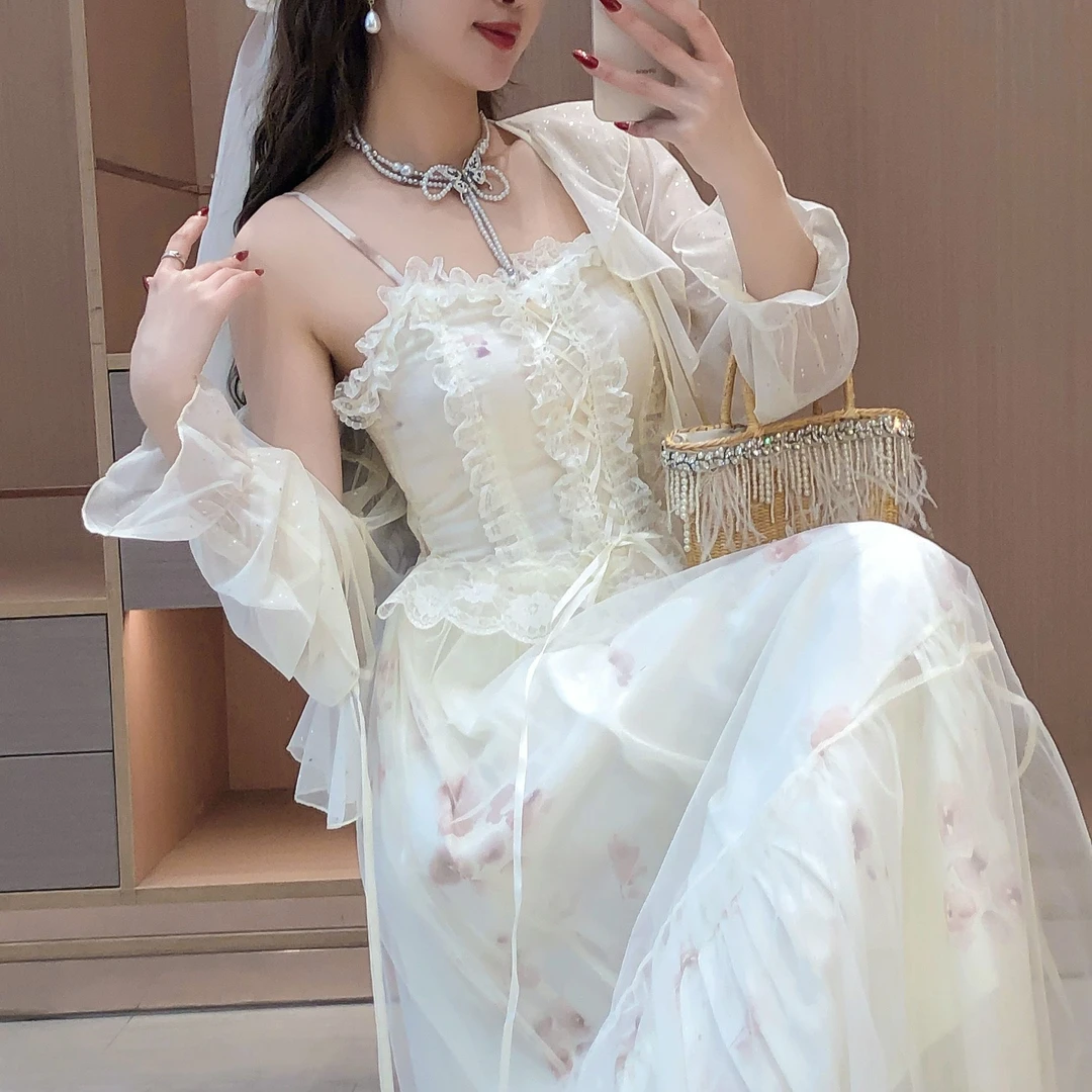 艾日秀法式甜美公主风蕾丝网纱吊带裙连衣裙收腰气质礼服裙 E8910
