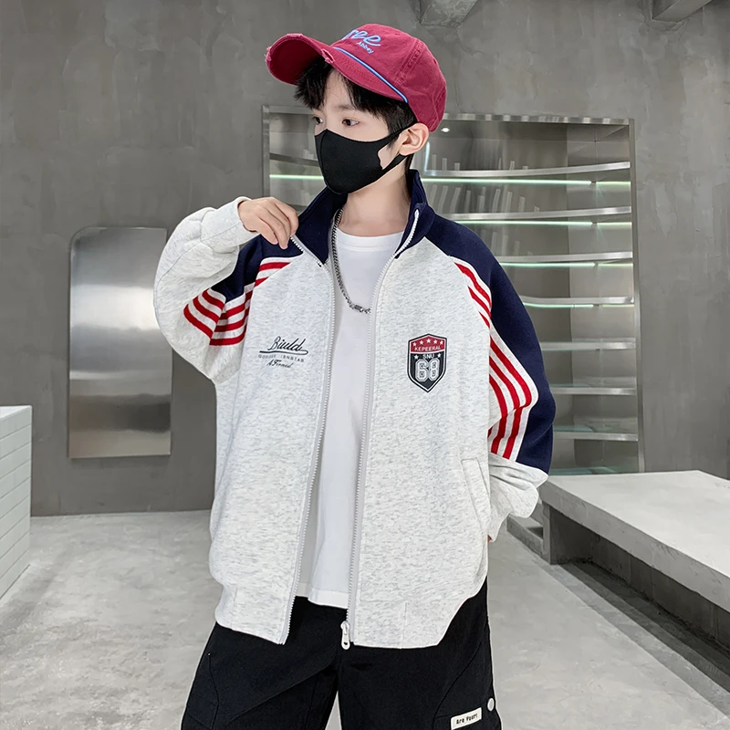 男童外套春秋款6-12岁中大童秋季帅气男孩夹克儿童立领开衫卫衣潮