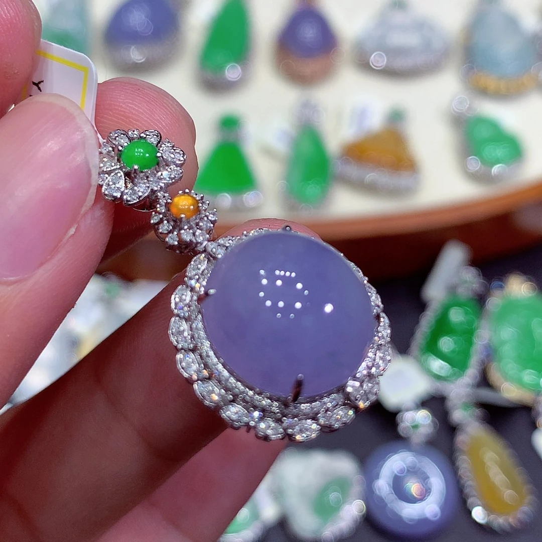 翡翠18K金镶嵌吊坠(不含链)