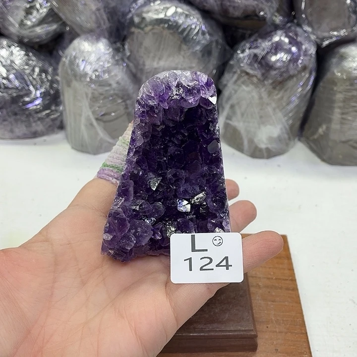 未镶嵌水晶摆件天然紫水晶