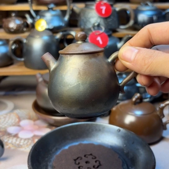 壶庄诚柴烧坭兴陶壶150（