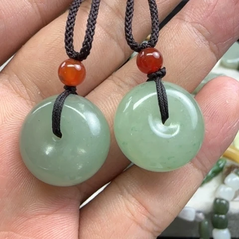 和田玉颈饰未镶嵌福利