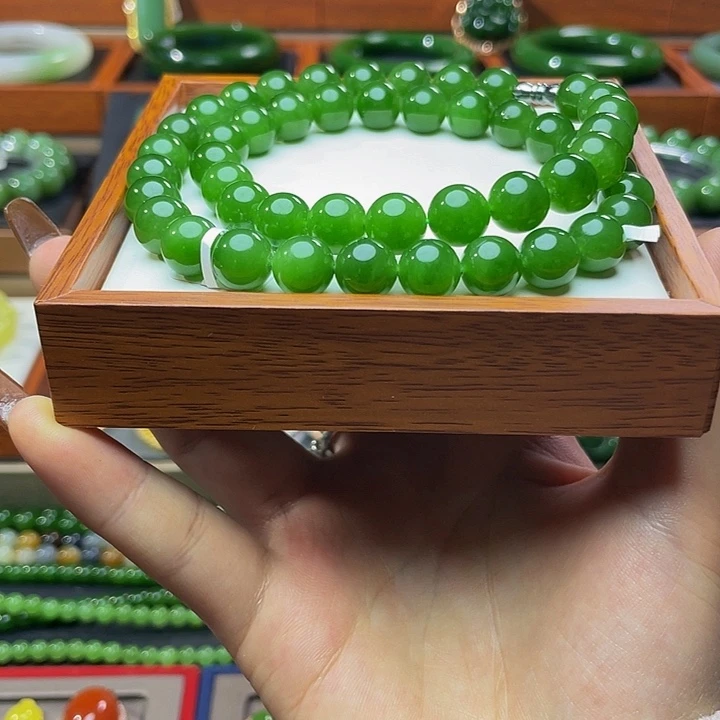 和田玉和田玉碧玉妈妈链未镶嵌