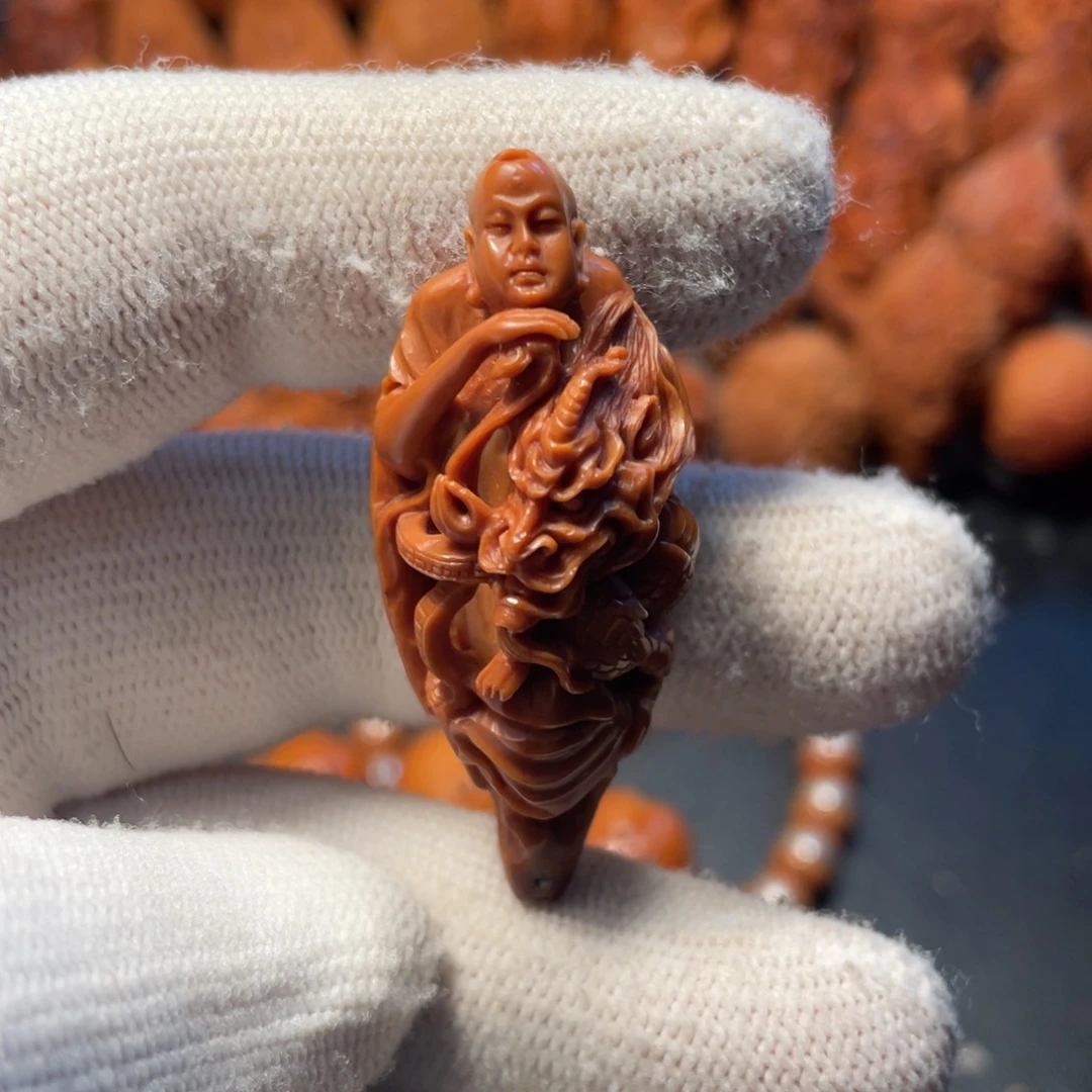 【闪购商品】橄榄核手串/手链镂空罗汉。