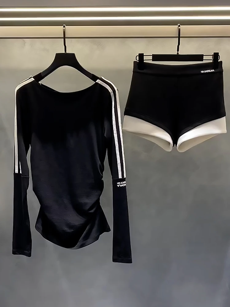 一整套ootd穿搭减龄黑色长袖t恤短裤休闲运动套装女2025新款夏季