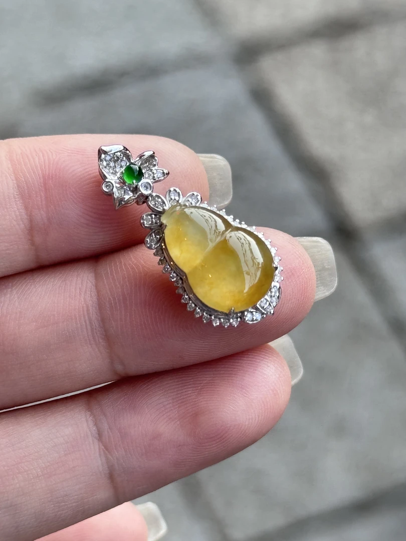 天然A货缅甸翡翠18K冰黄葫芦裸石14.5x10.4x4.1总体27.2x11.5x8.4