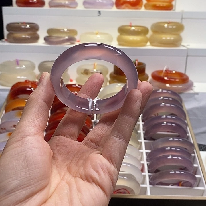 玛瑙/玉髓未镶嵌手镯