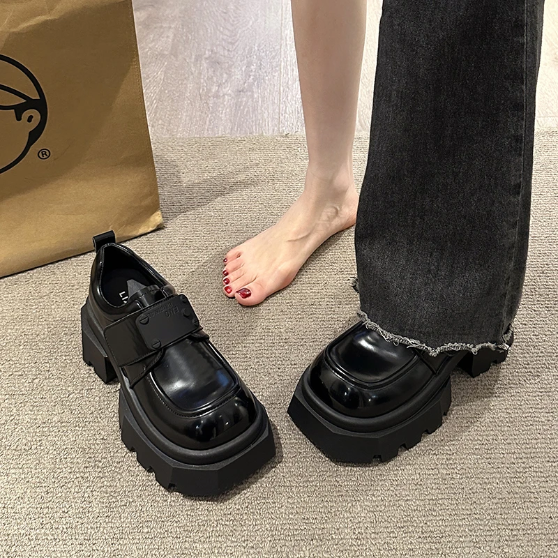 复古英伦风黑色乐福鞋女2025年春秋季新款厚底粗高跟单鞋jk小皮鞋