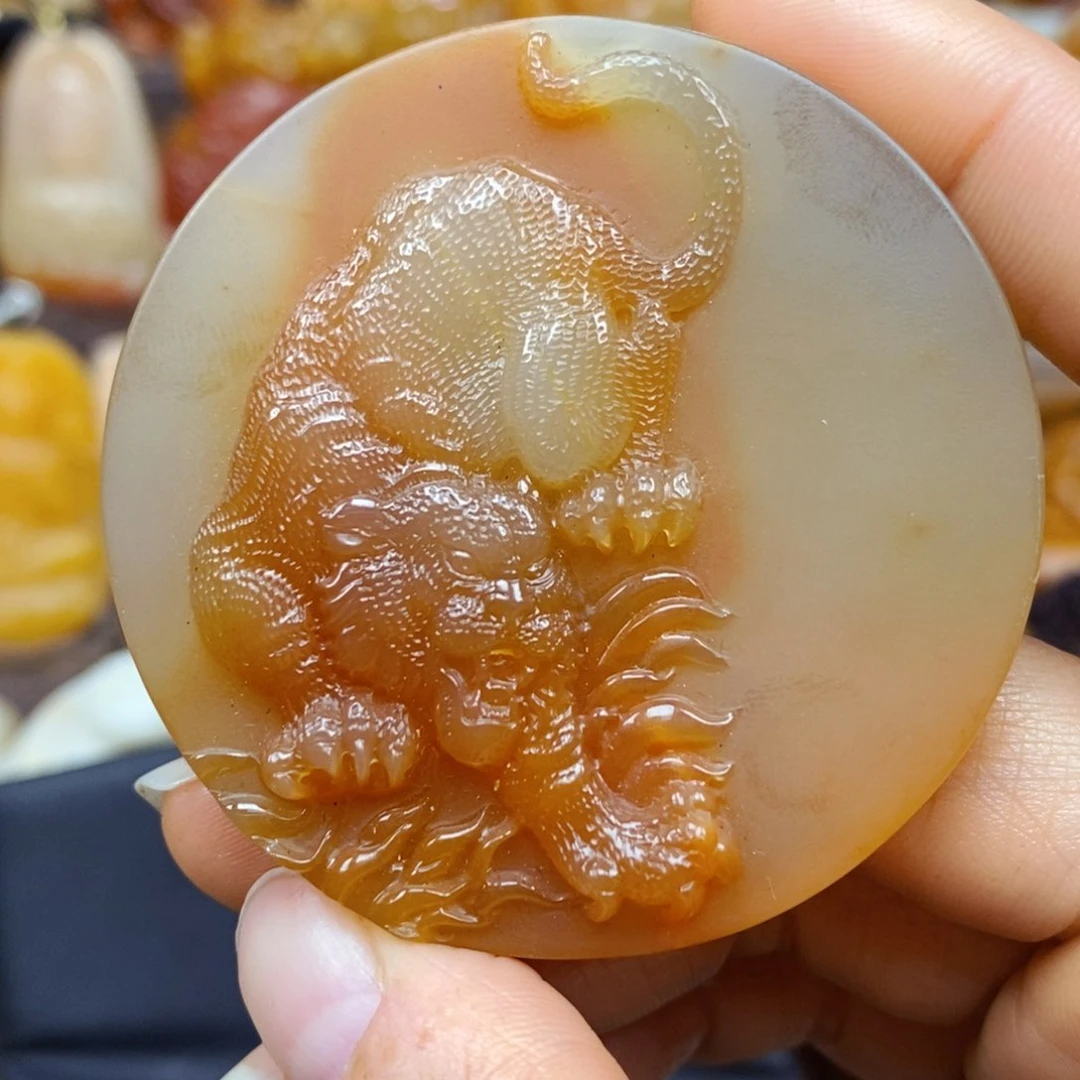 石英质玉颈饰未镶嵌