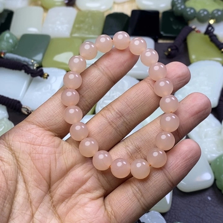 z***3和田玉未镶嵌颈饰