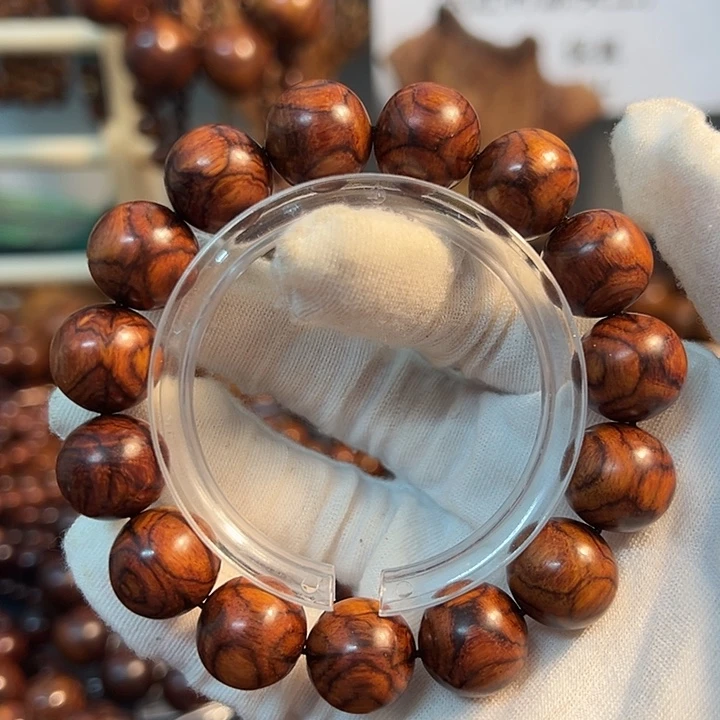 木质类海南黄花梨对眼1.5