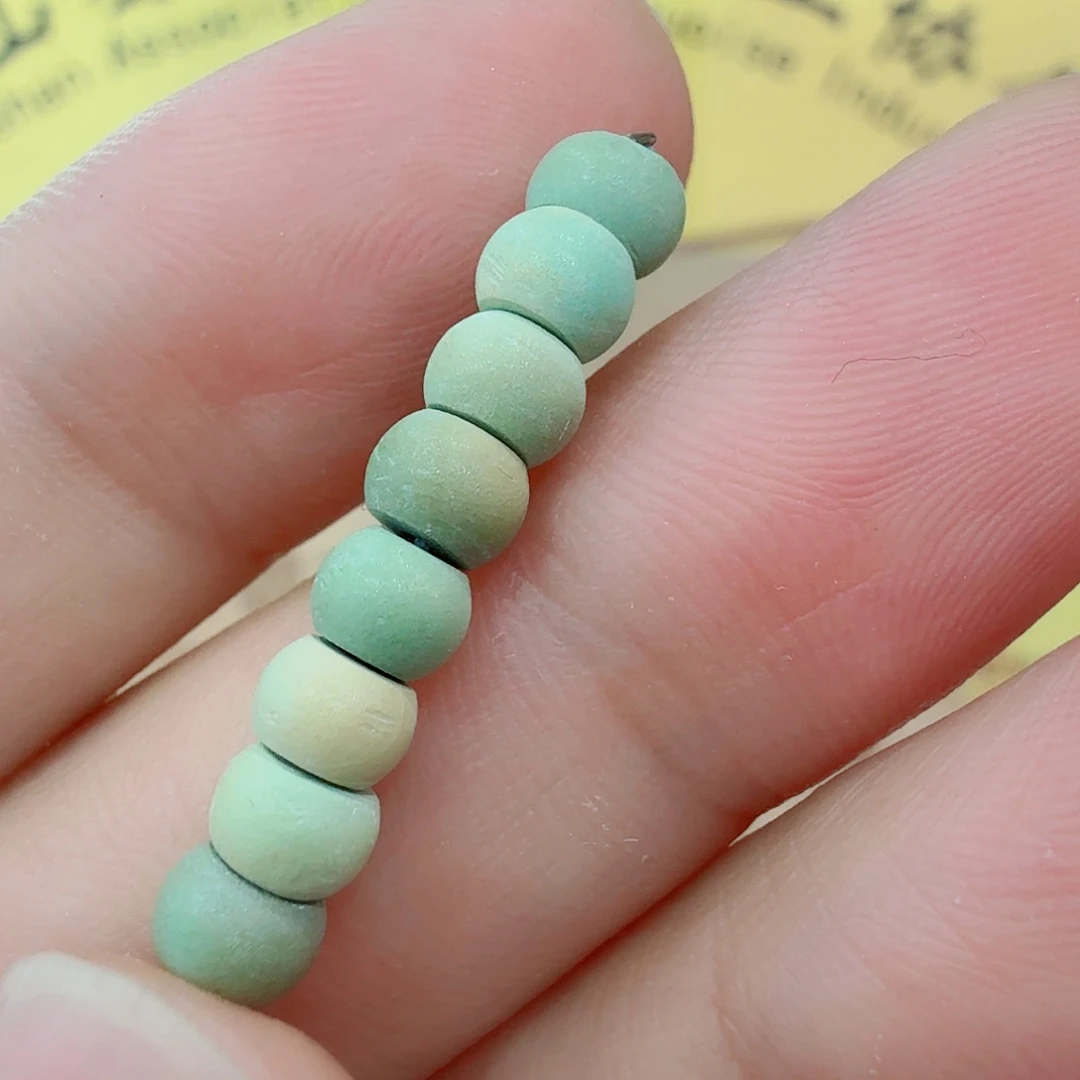 南红玛瑙配饰未镶嵌