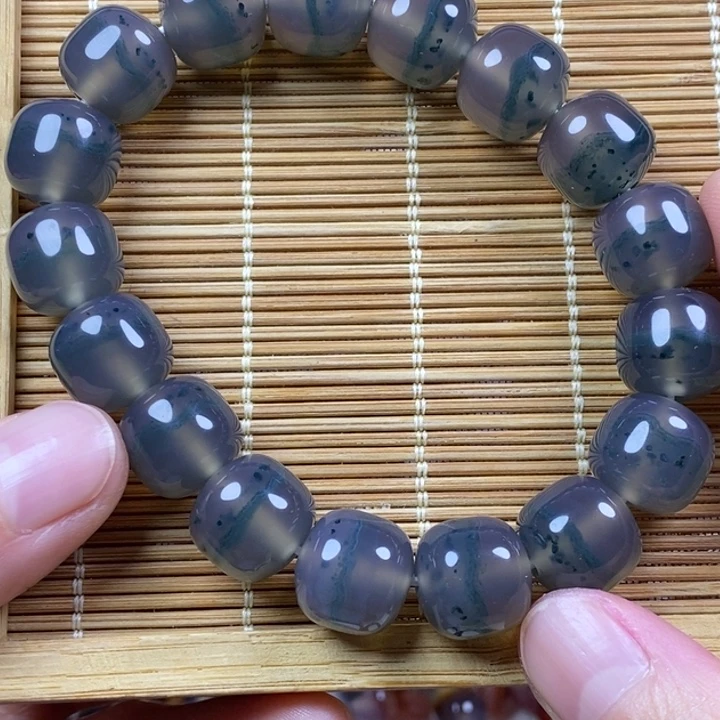 牛***飞玛瑙/玉髓未镶嵌手链