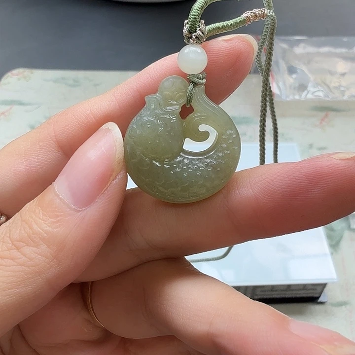 和田玉未镶嵌颈饰7