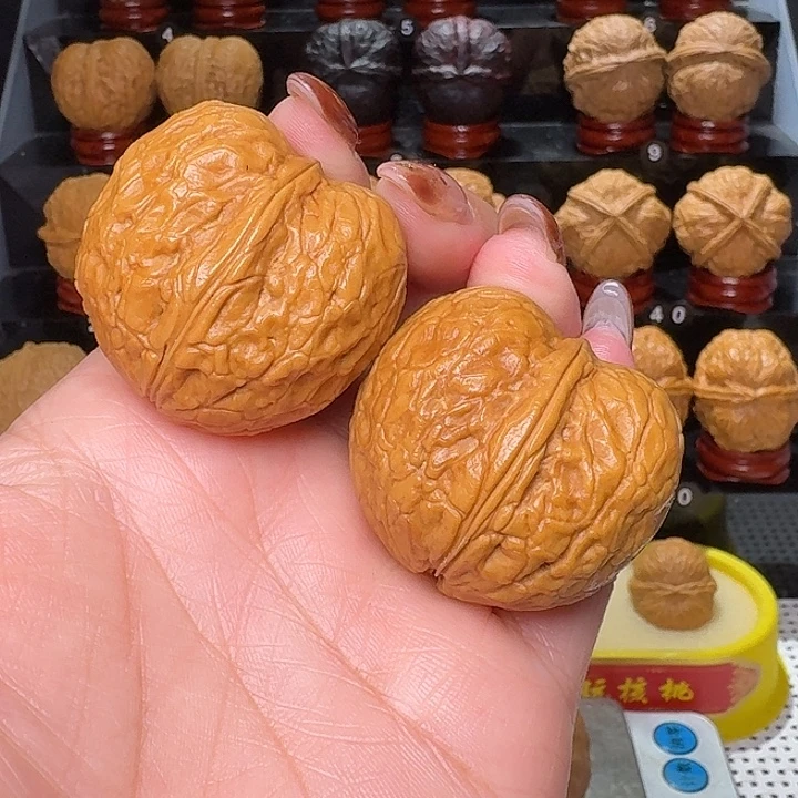 把件文玩核桃寿星元宝…………82号