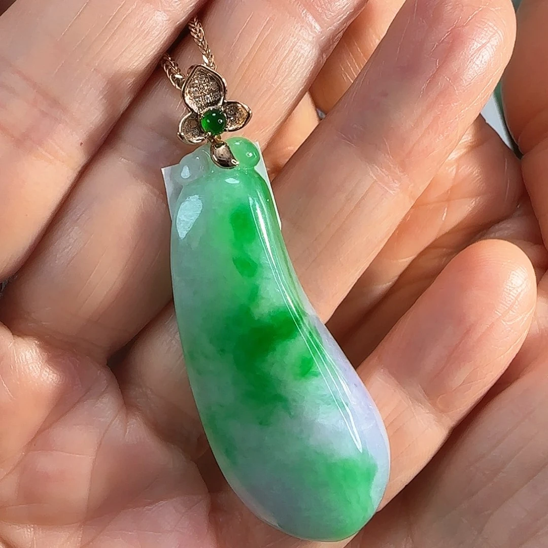 翡翠颈饰18K金镶嵌三彩