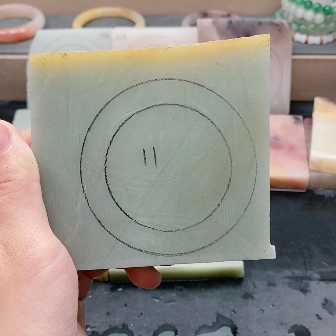 【闪购商品】石英质玉手镯未镶嵌花****n定制