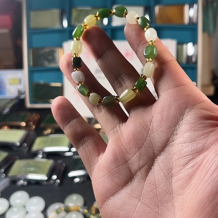 未镶嵌和田玉珠宝半成品