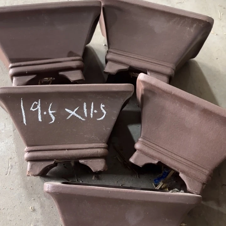 紫砂花盆  100-5。 19.5-11.5
