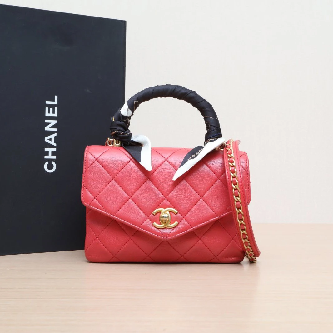 95新 Chanel/香奈儿 黑黑精选 19S 手提信封风琴包 28开 金扣