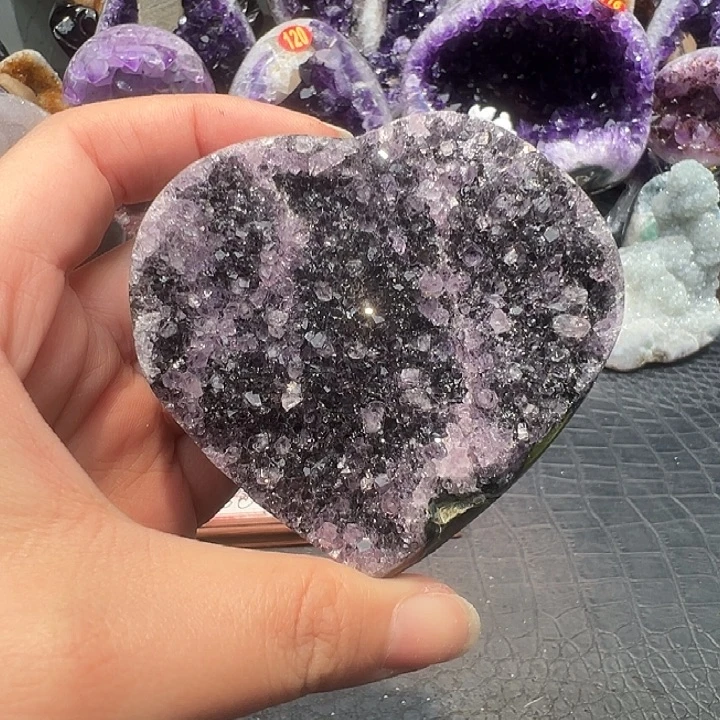 紫晶未镶嵌珠宝半成品