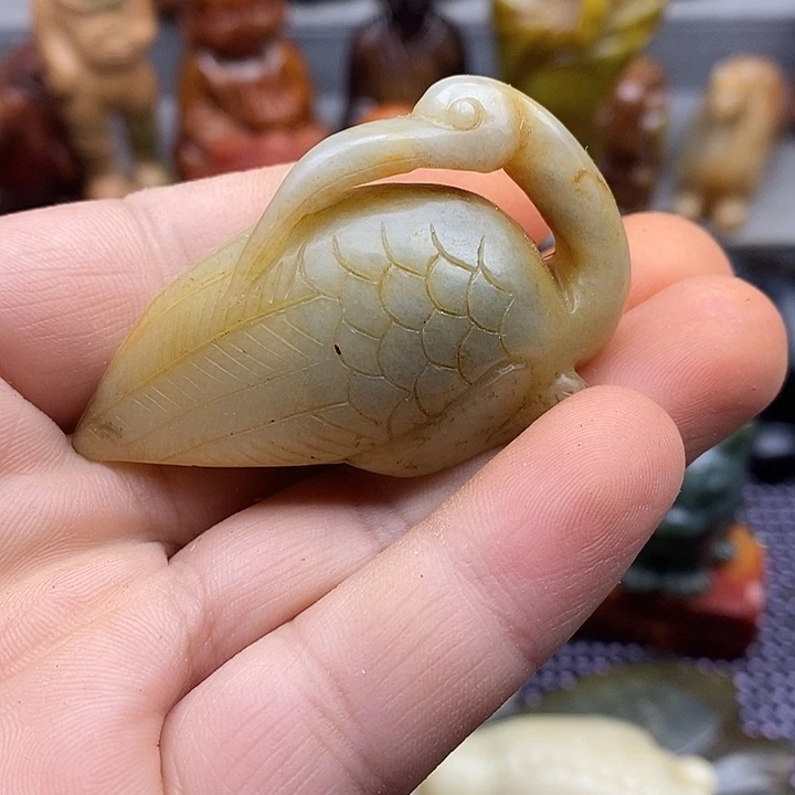 未镶嵌蛇纹石玉颈饰