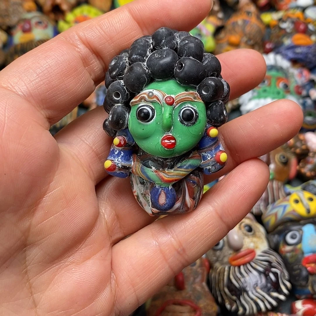 琉璃颈饰富婆公主