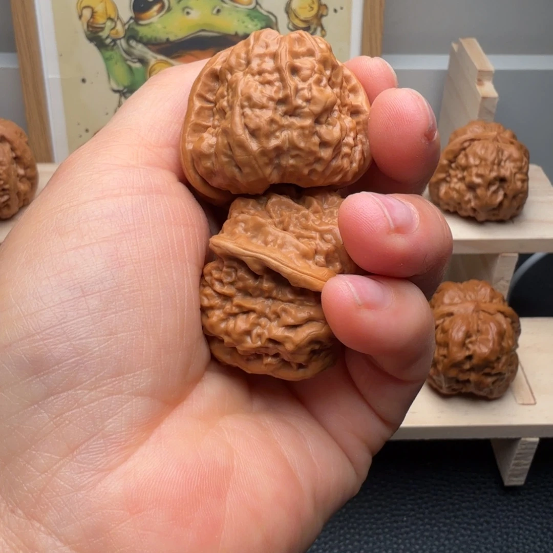 保***儿吊坠文玩核桃早上好呀早上好呀