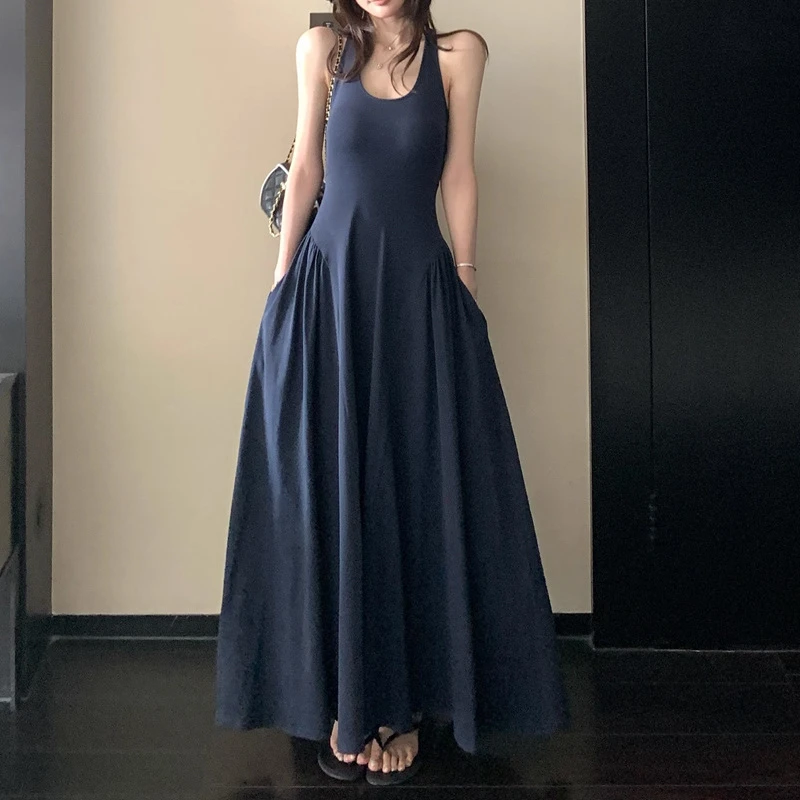 人皆肯豆 260G气质修身收腰工字背心高级感连衣裙女春U字领2025新