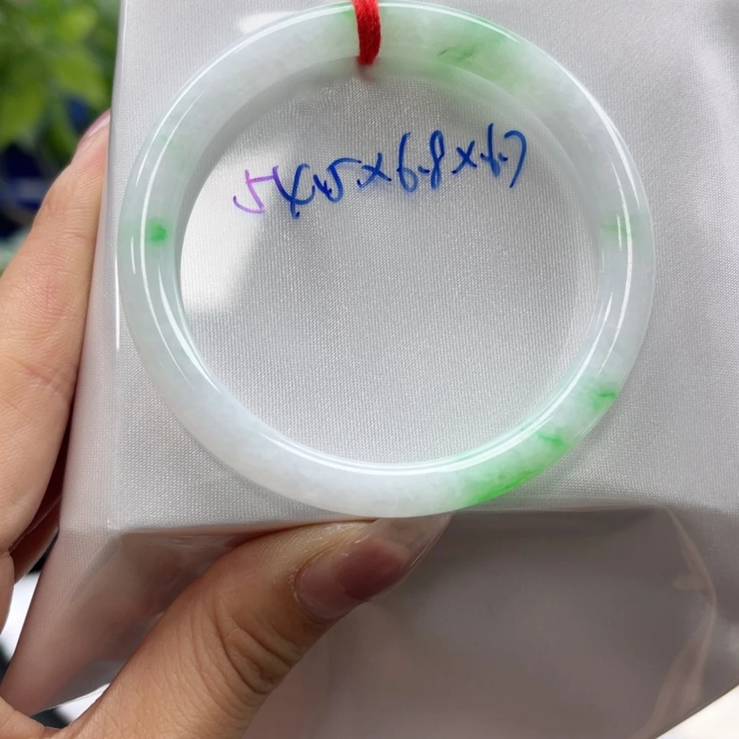 未镶嵌手镯翡翠翡翠