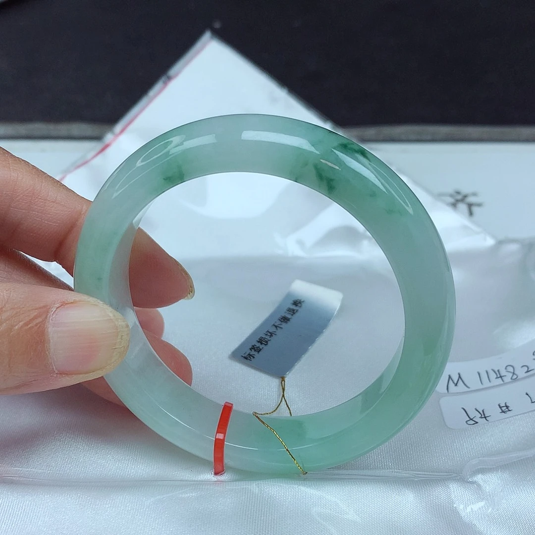 翡翠未镶嵌手镯54圈4828