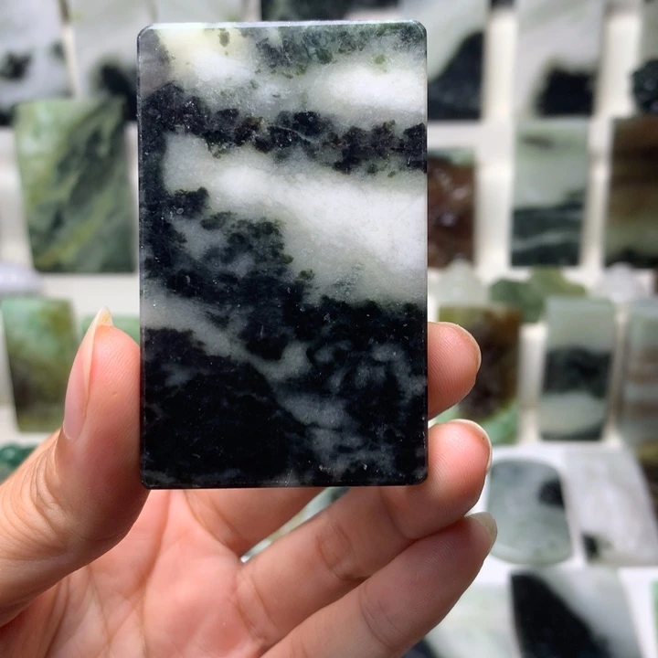 独山玉未镶嵌颈饰11