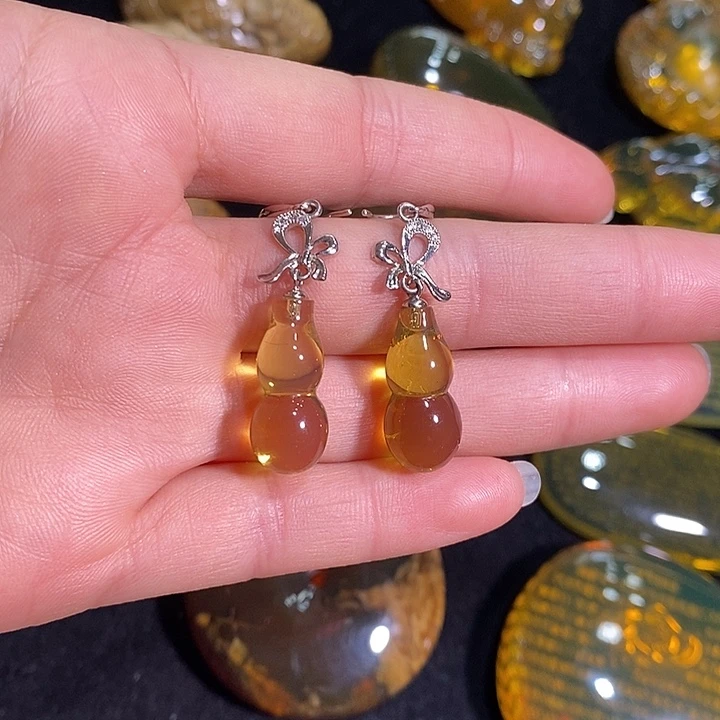 琥珀未镶嵌颈饰耳坠