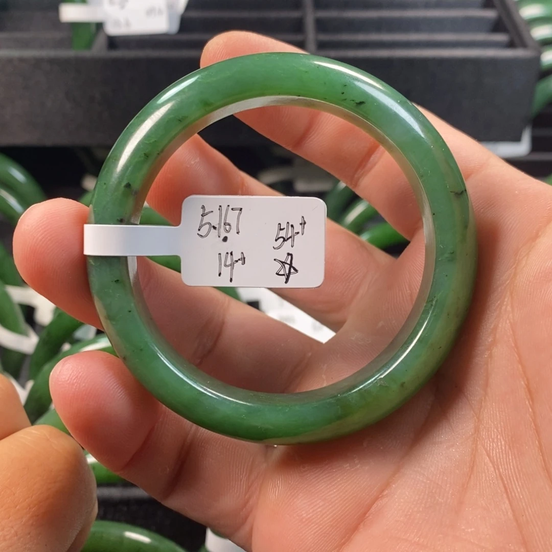 和田玉（碧玉）未镶嵌手镯有瑕疵有内裂特漏款54