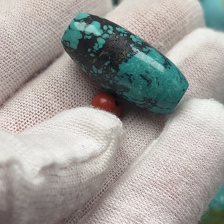 南红玛瑙未镶嵌珠宝奇石